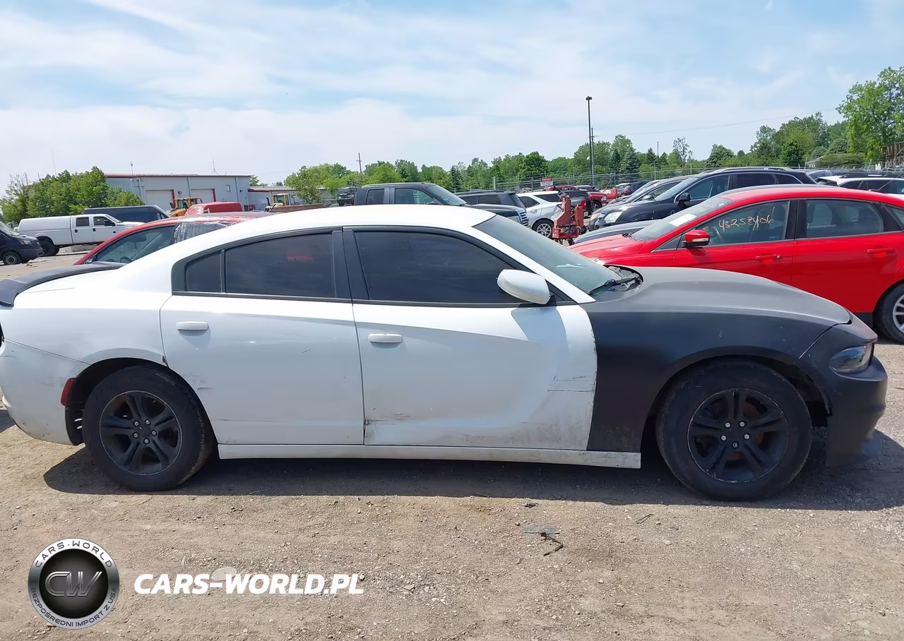 2017 Dodge Charger Se Rwd VIN:2C3CDXBG7HH660410 - 13