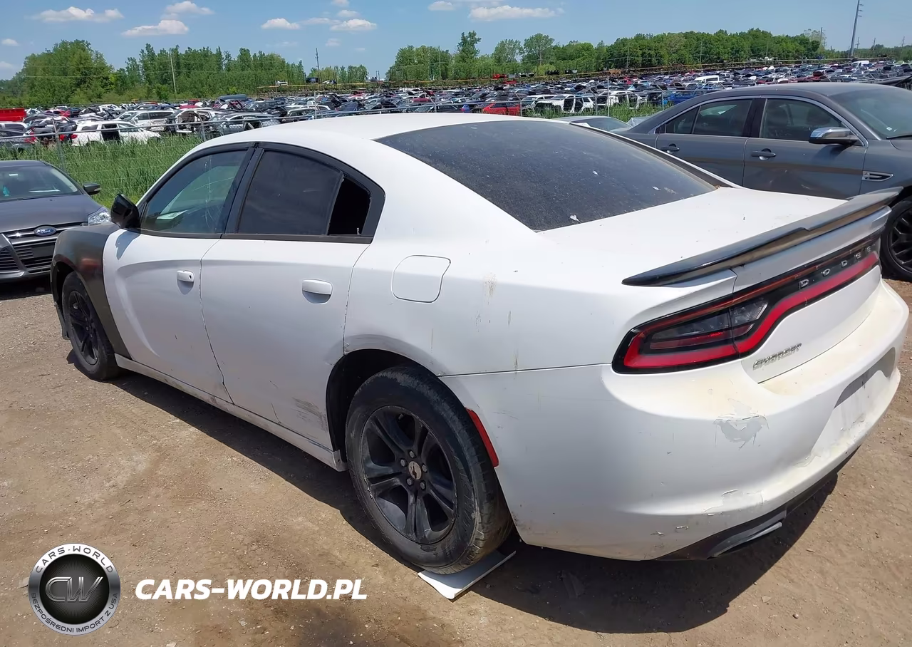 2017 Dodge Charger Se Rwd VIN:2C3CDXBG7HH660410 - 3