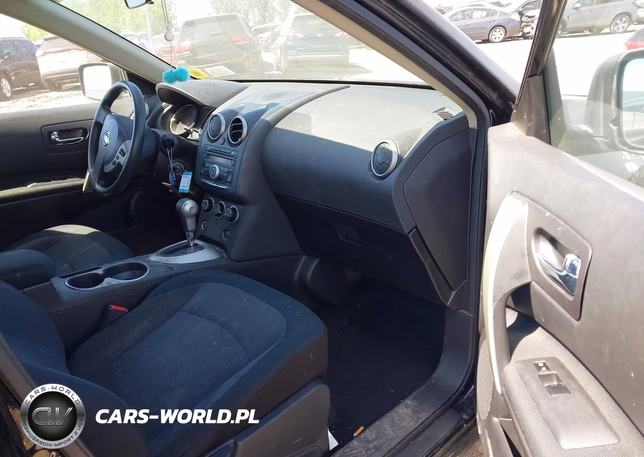 2013 Nissan Rogue S VIN:JN8AS5MV4DW616650 - 5