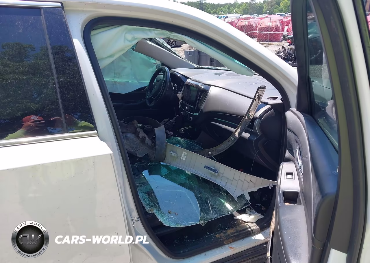 2020 Chevrolet Traverse Fwd Lt Cloth VIN:1GNERGKW9LJ314080 - 5