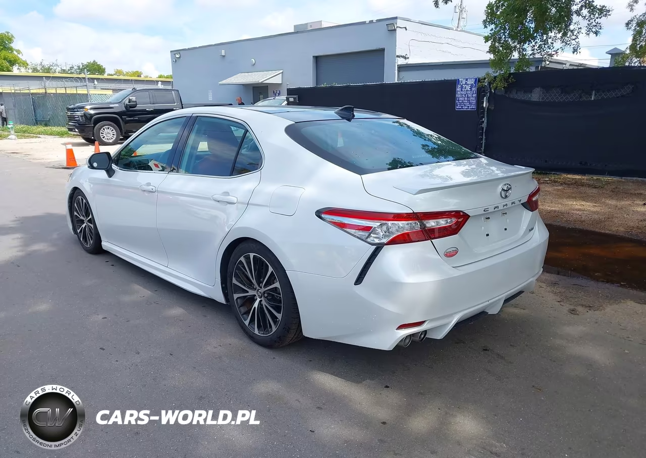 2020 Toyota Camry Xse VIN:4T1K61AK6LU338167 - 3