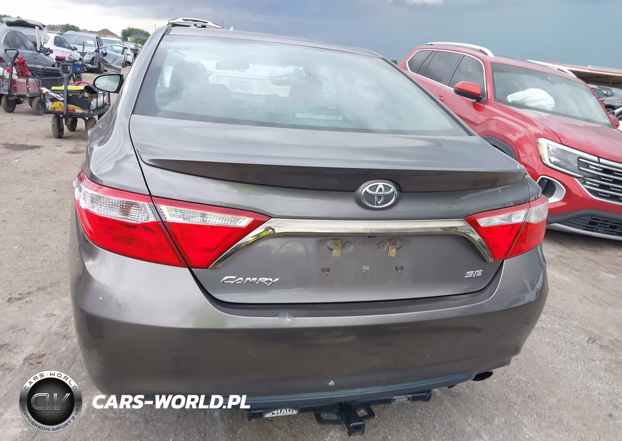 2016 Toyota Camry Se VIN:4T1BF1FK6GU522636 - 16