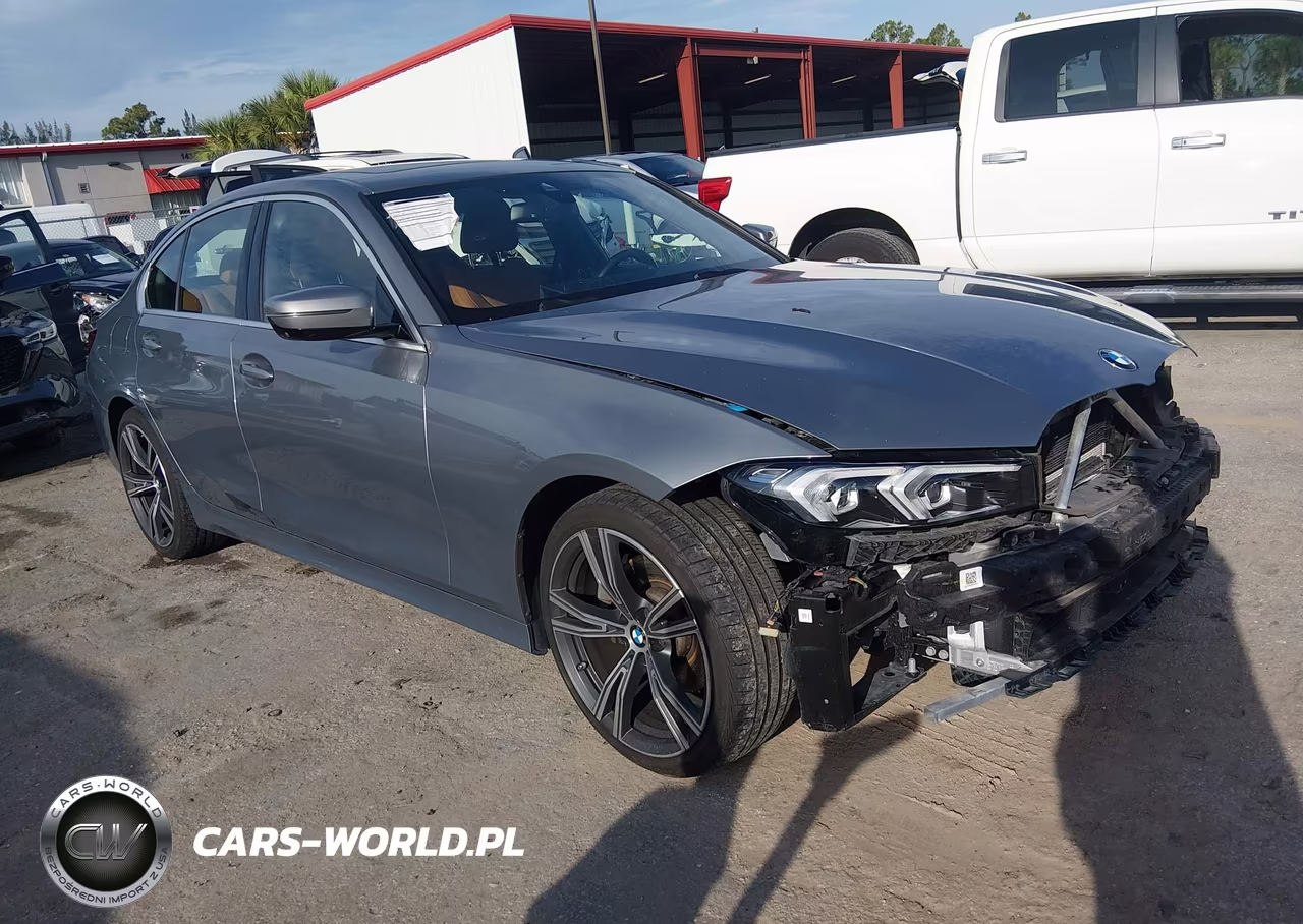 2024 BMW 330I – zdjęcie 1 z 16