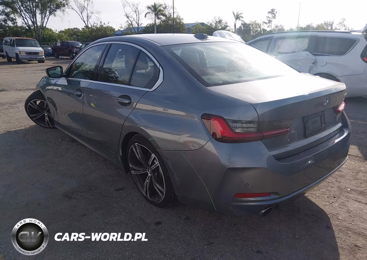 2024 BMW 330I VIN:3MW69FF0XR8E10749 - 3