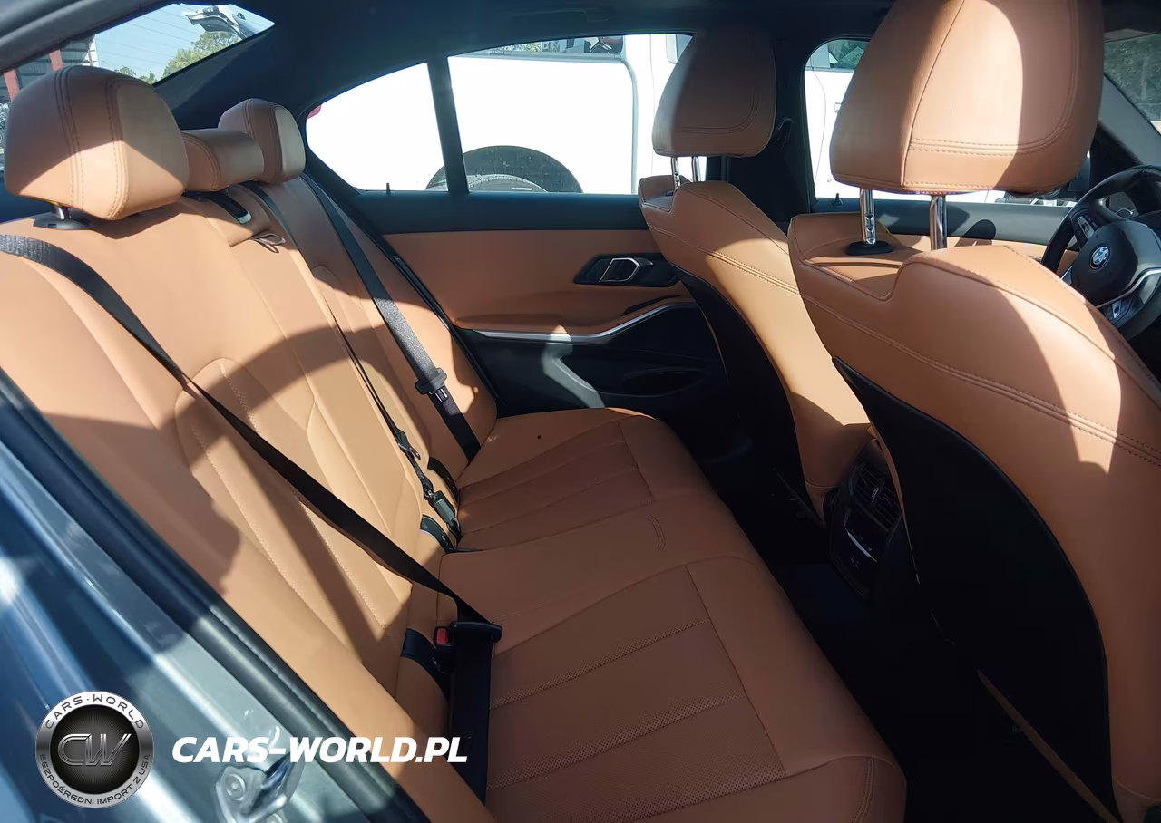 2024 BMW 330I VIN:3MW69FF0XR8E10749 - 8