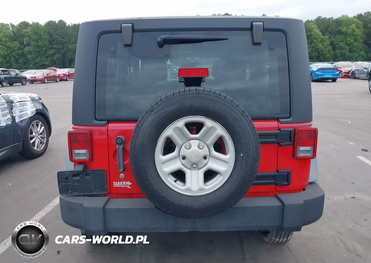 2011 Jeep Wrangler Sport VIN:1J4AA2D19BL636413 - 16