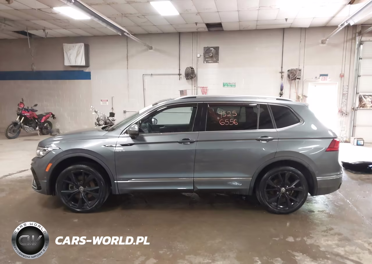 2022 Volkswagen Tiguan 2.0T Sel R-Line VIN:3VV4B7AX0NM147280 - 14