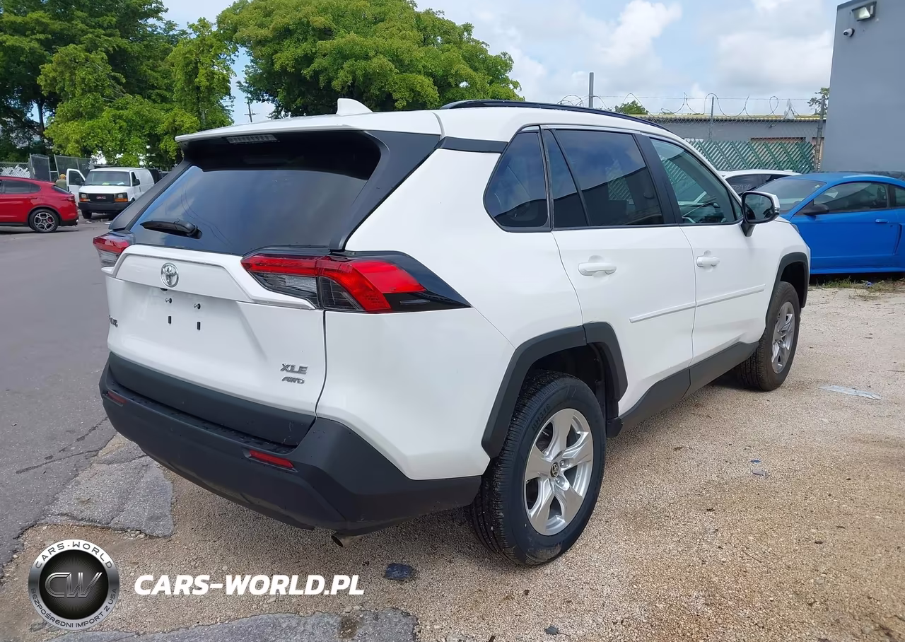 2025 Toyota Rav4 Xle VIN:2T3P1RFV1SW575371 - 4