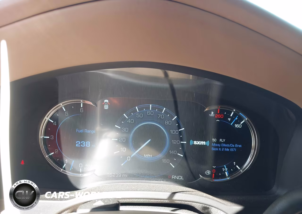 2018 Cadillac Escalade Platinum VIN:1GYS4DKJ4JR137413 - 7