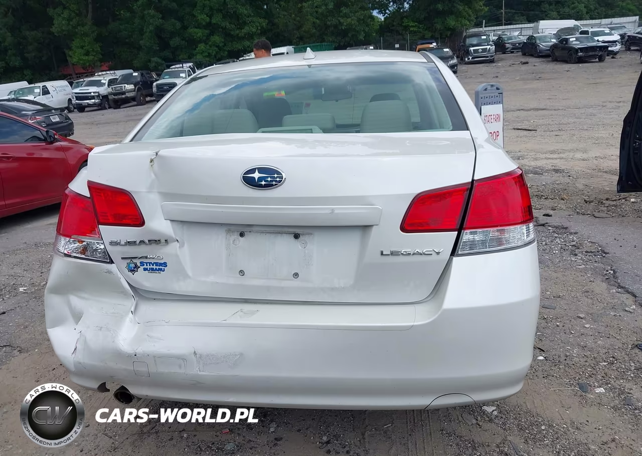 2014 Subaru Legacy 2.5I Premium VIN:4S3BMCC61E3006765 - 16