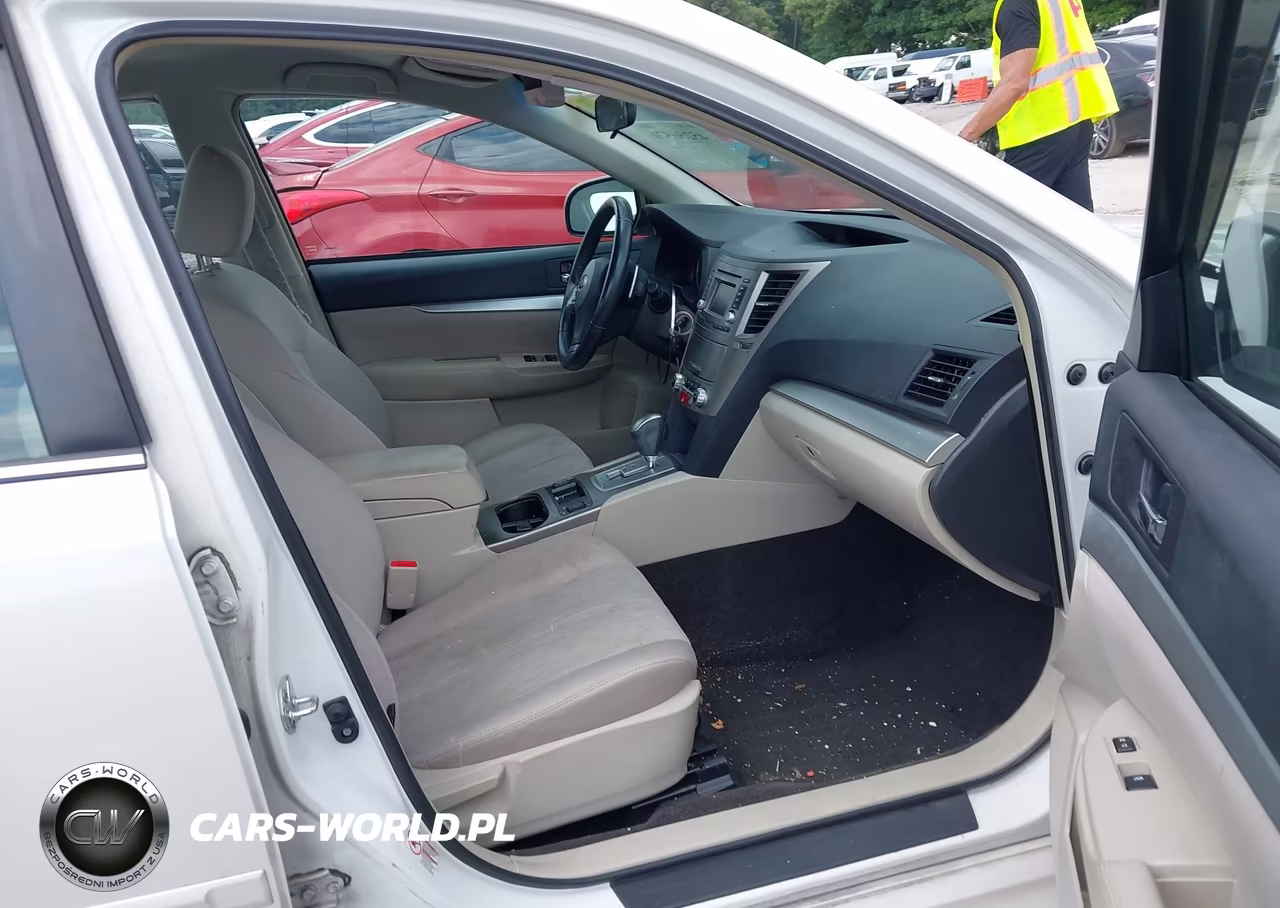 2014 Subaru Legacy 2.5I Premium VIN:4S3BMCC61E3006765 - 5