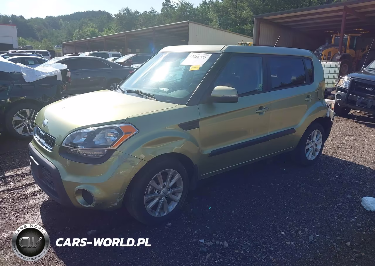 2013 Kia Soul + VIN:KNDJT2A66D7483145 - 2