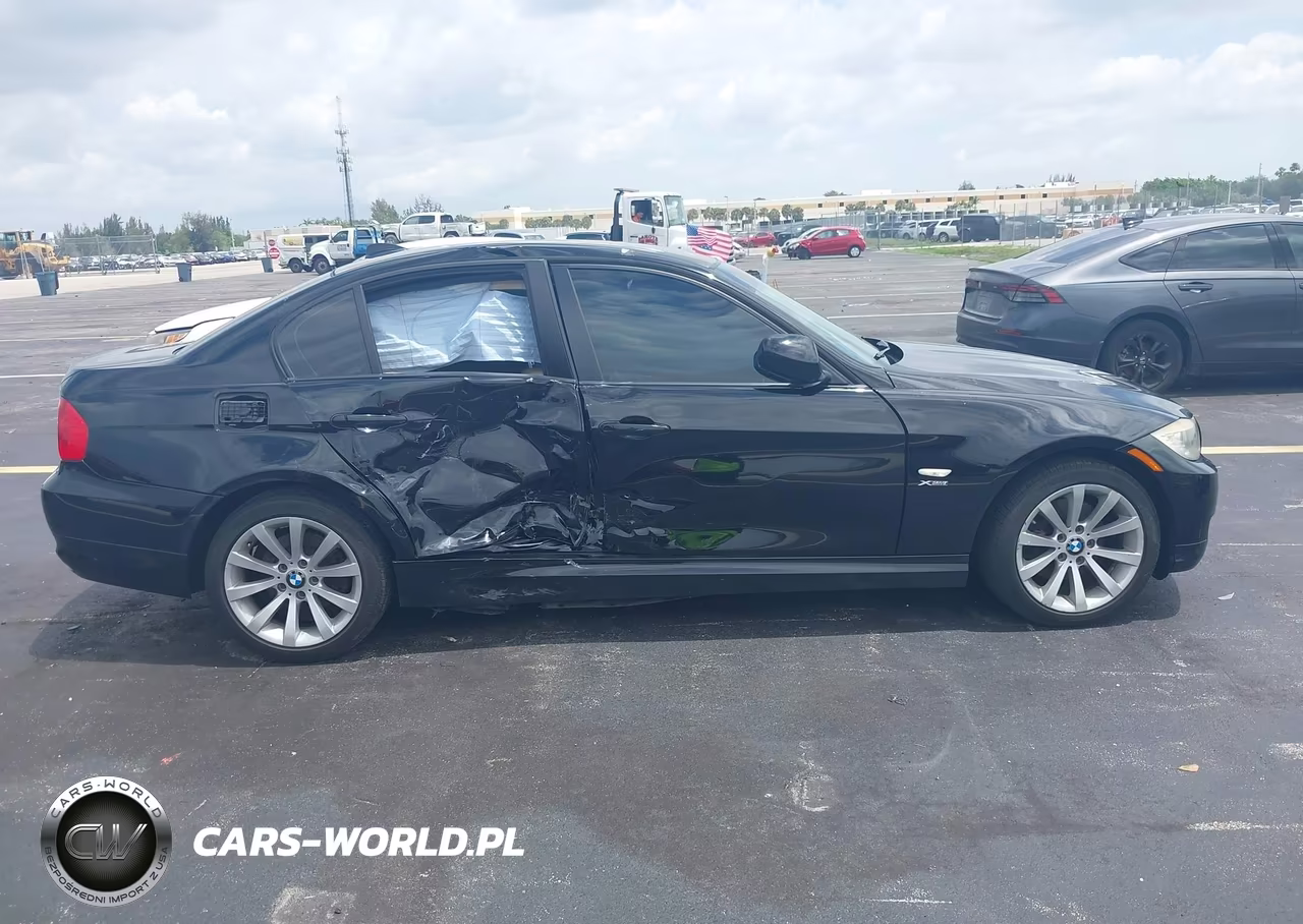 2011 BMW 328I xDrive VIN:WBAPK5C53BA660296 - 13