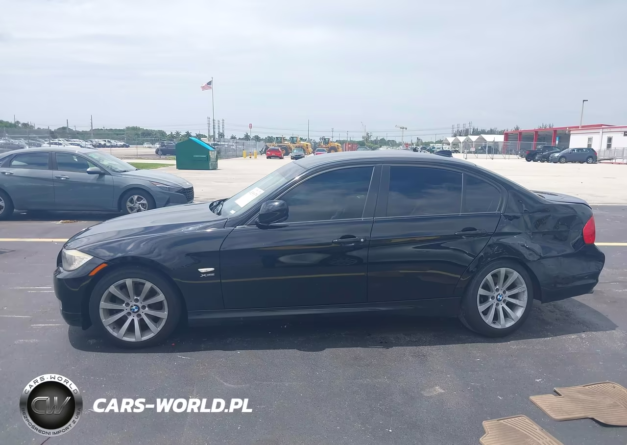 2011 BMW 328I xDrive VIN:WBAPK5C53BA660296 - 14
