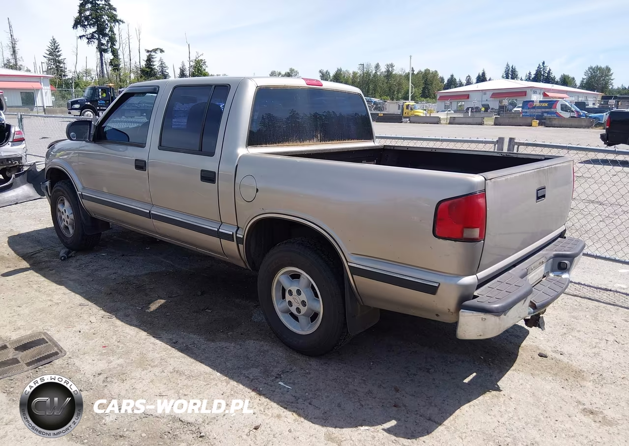 1999 Chevrolet S-10 Ls VIN:1GCDT19W5XK152070 - 3