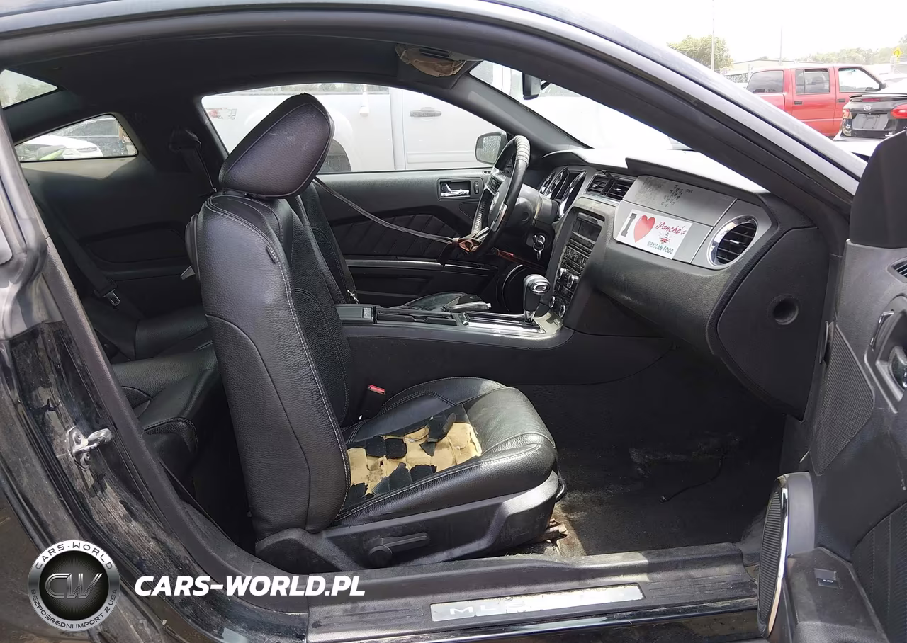 2011 Ford Mustang Gt Premium VIN:1ZVBP8CF0B5140832 - 5