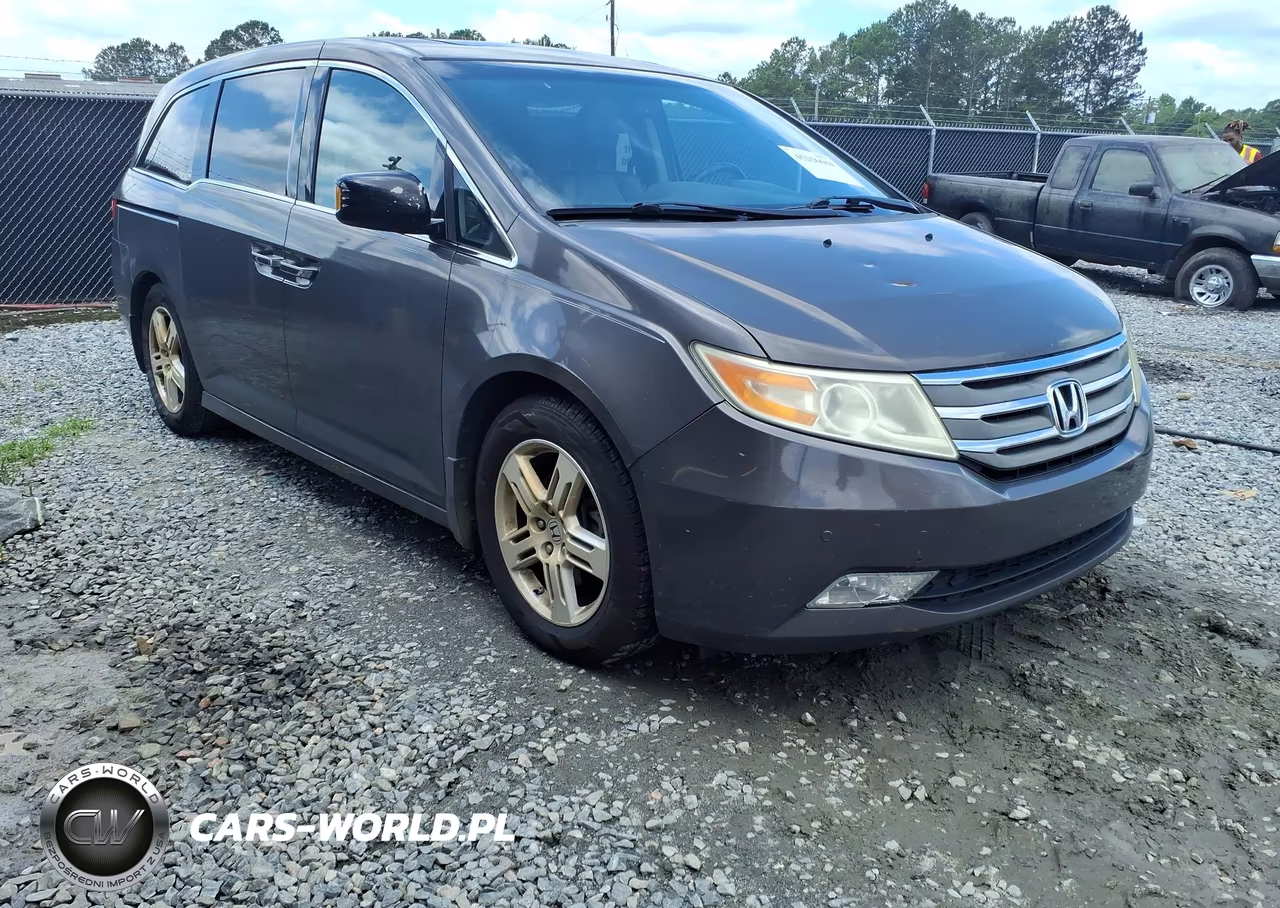 2013 Honda Odyssey Touring-Touring Elite – zdjęcie 1 z 16