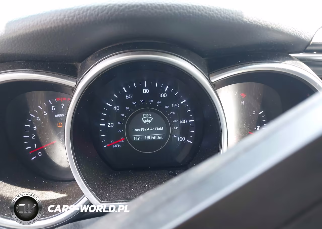 2015 Kia Optima Lx VIN:5XXGM4A78FG398216 - 15