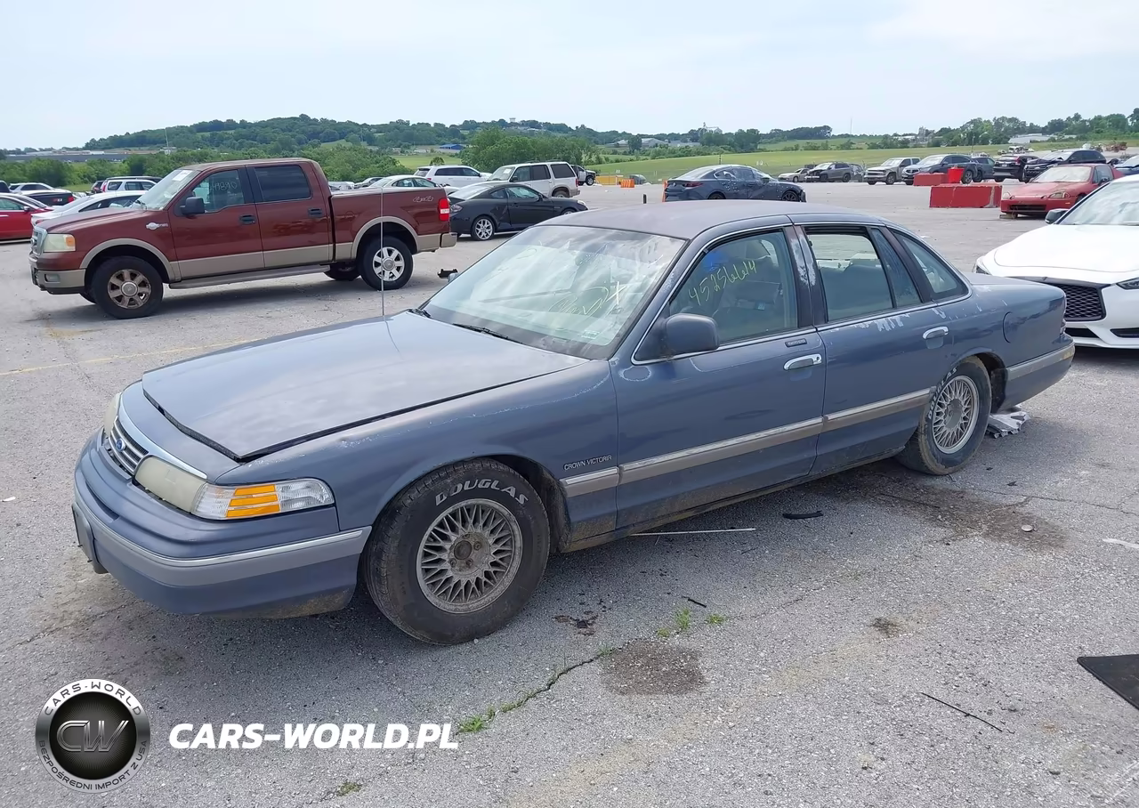 1992 Ford Crown Victoria Lx VIN:2FACP74W3NX169153 - 2