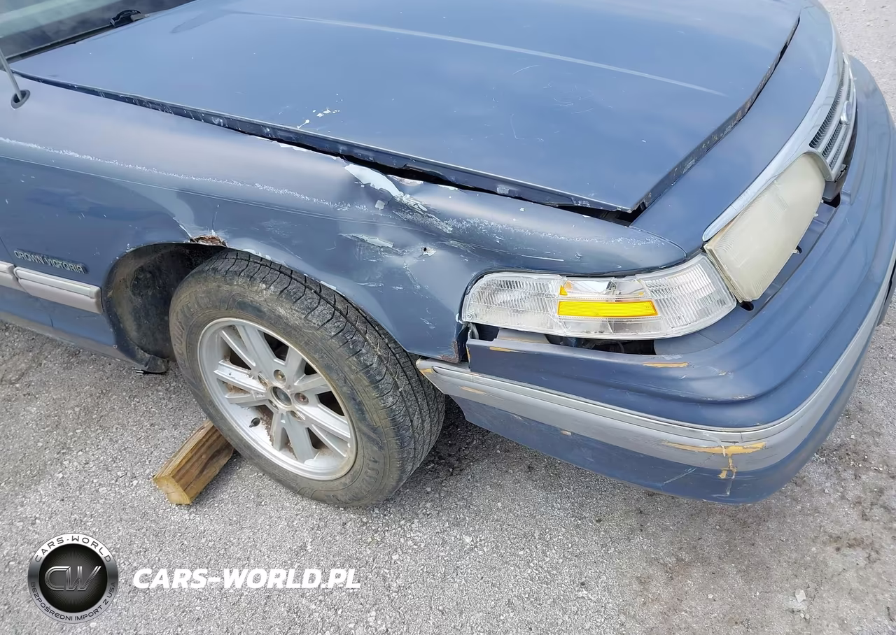 1992 Ford Crown Victoria Lx VIN:2FACP74W3NX169153 - 6