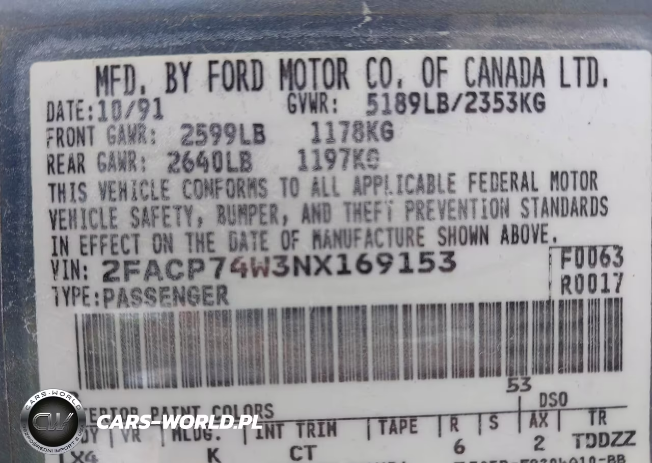 1992 Ford Crown Victoria Lx VIN:2FACP74W3NX169153 - 9