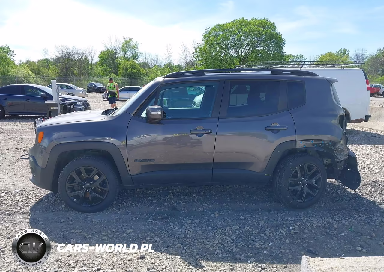 2017 Jeep Renegade Altitude 4X4 VIN:ZACCJBBB1HPG61935 - 15