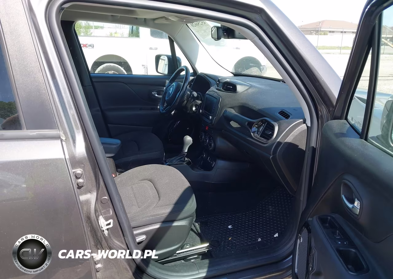 2017 Jeep Renegade Altitude 4X4 VIN:ZACCJBBB1HPG61935 - 5