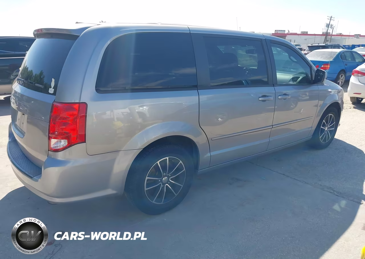 2016 Dodge Grand Caravan Sxt VIN:2C4RDGCG9GR276061 - 4