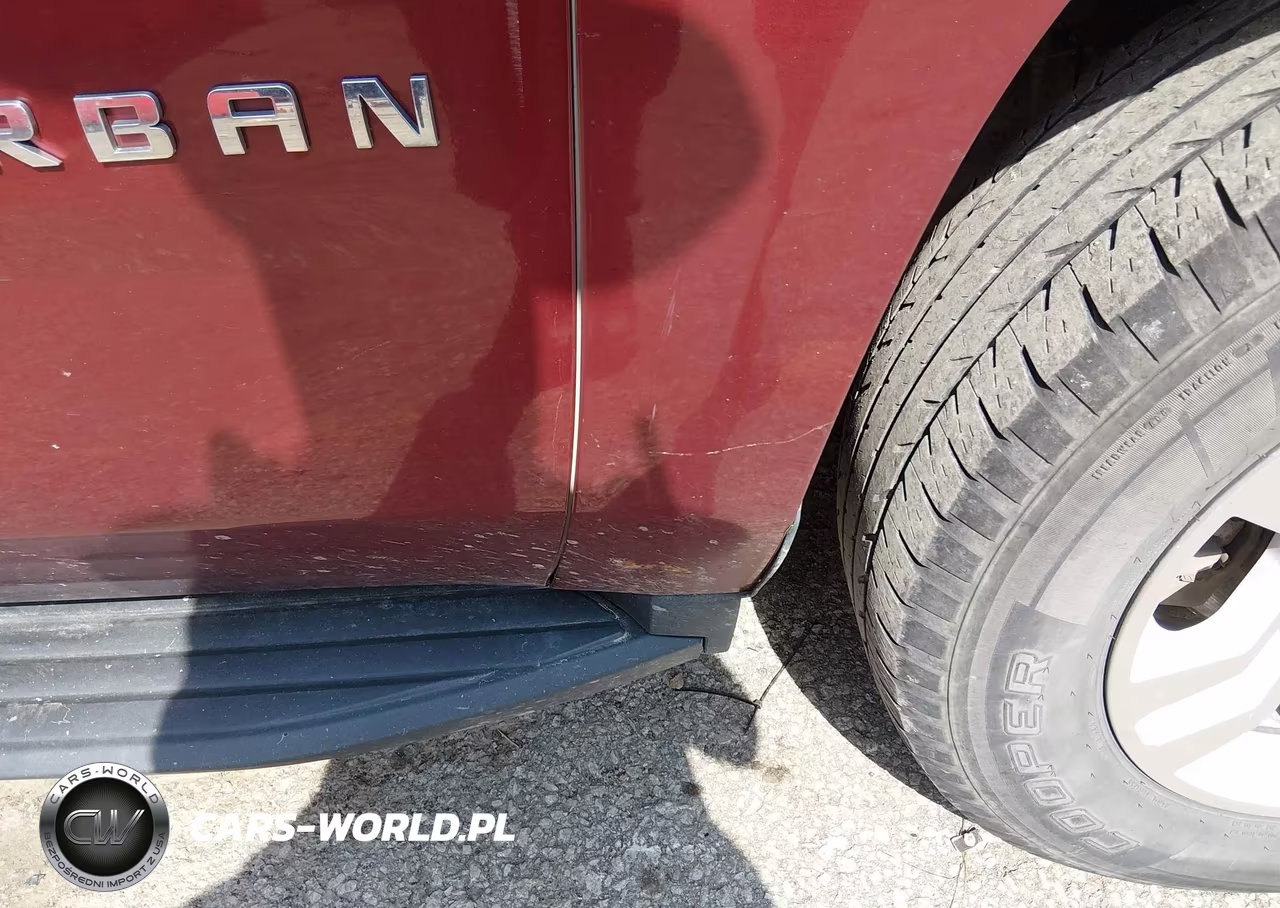 2016 Chevrolet Suburban Lt VIN:1GNSKHKC4GR232526 - 18