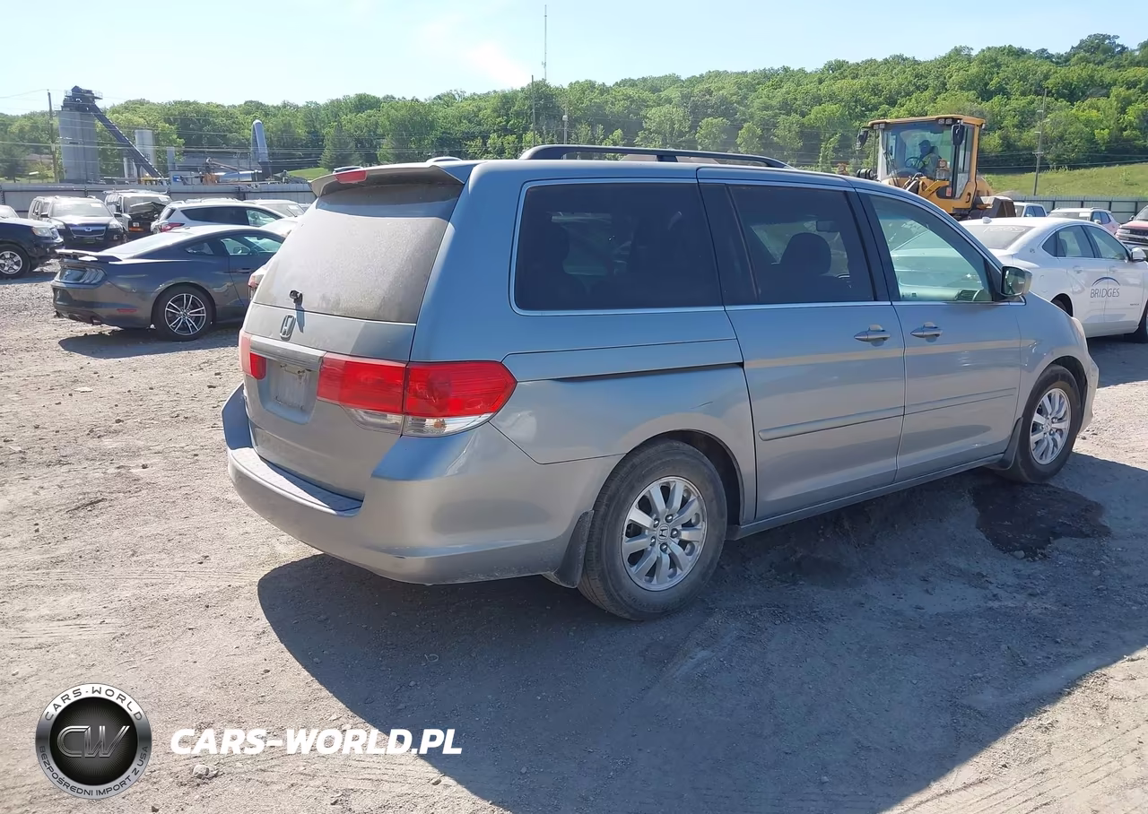 2010 Honda Odyssey Ex-L VIN:5FNRL3H67AB002856 - 4