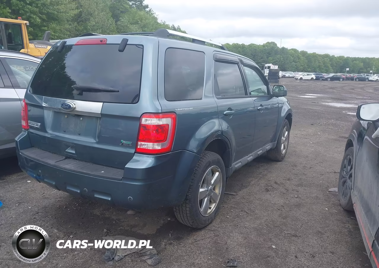 2010 Ford Escape Limited VIN:1FMCU9EG7AKA73153 - 4