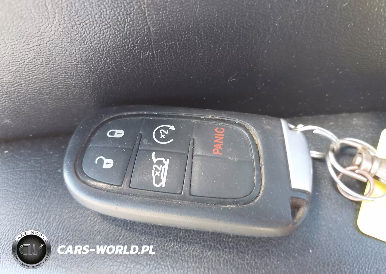 2021 Jeep Cherokee High Altitude 4X4 VIN:1C4PJMDN0MD170267 - 11