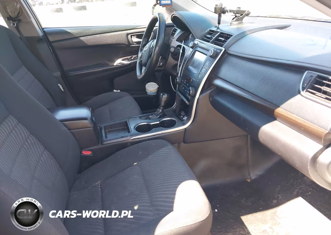 2016 Toyota Camry Le VIN:4T1BF1FK5GU193895 - 5