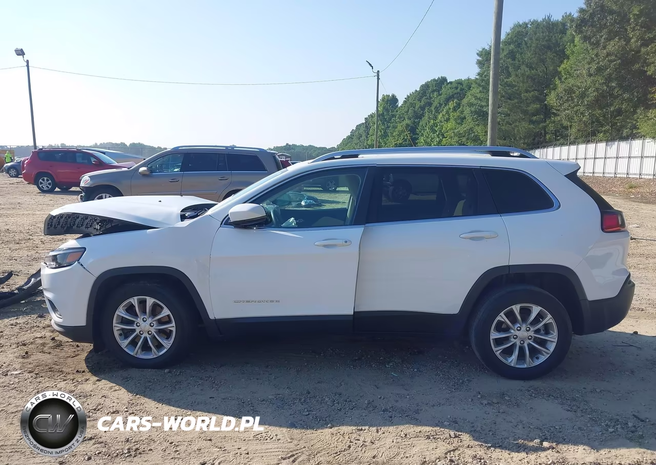 2019 Jeep Cherokee Latitude Fwd VIN:1C4PJLCB5KD370947 - 14