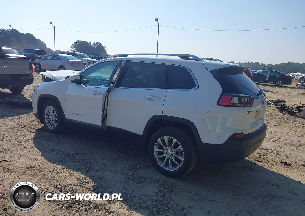 2019 Jeep Cherokee Latitude Fwd VIN:1C4PJLCB5KD370947 - 3