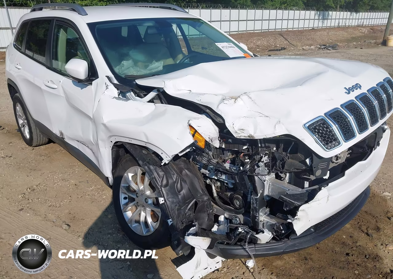 2019 Jeep Cherokee Latitude Fwd VIN:1C4PJLCB5KD370947 - 6
