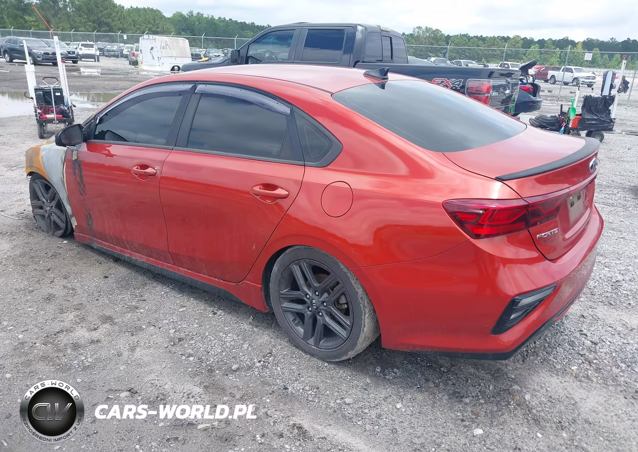 2020 Kia Forte Gt-Line VIN:3KPF34AD1LE167196 - 3