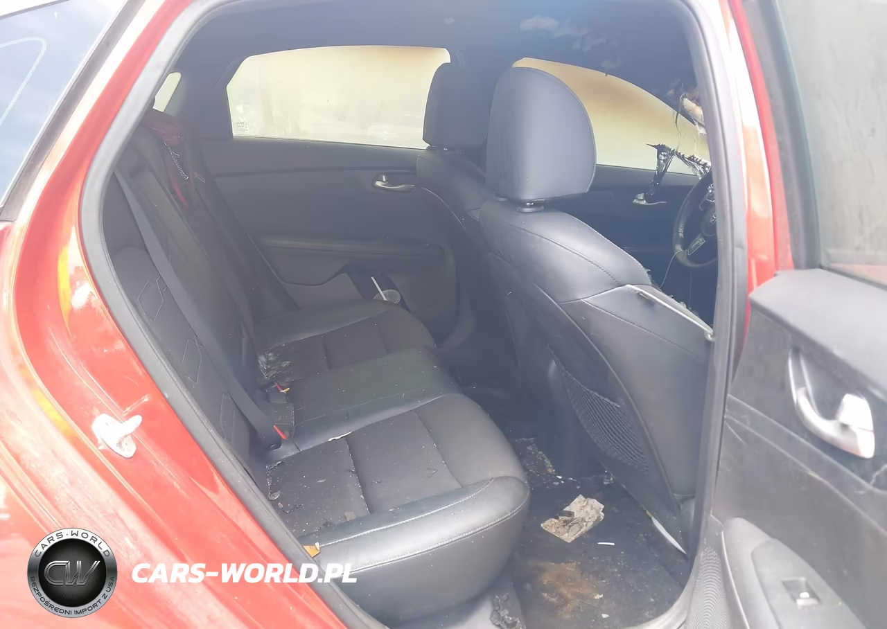 2020 Kia Forte Gt-Line VIN:3KPF34AD1LE167196 - 8