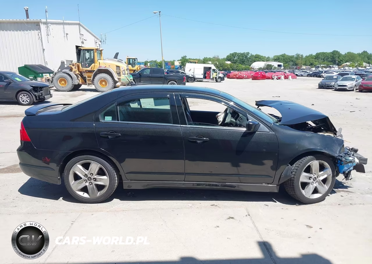 2011 Ford Fusion Sport VIN:3FAHP0KC3BR296243 - 13