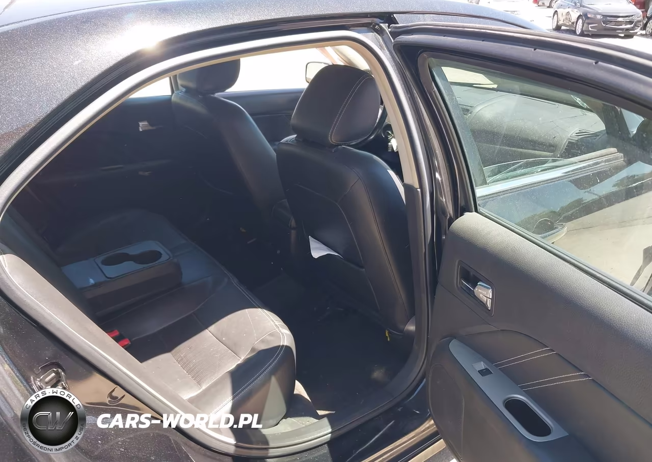 2011 Ford Fusion Sport VIN:3FAHP0KC3BR296243 - 8