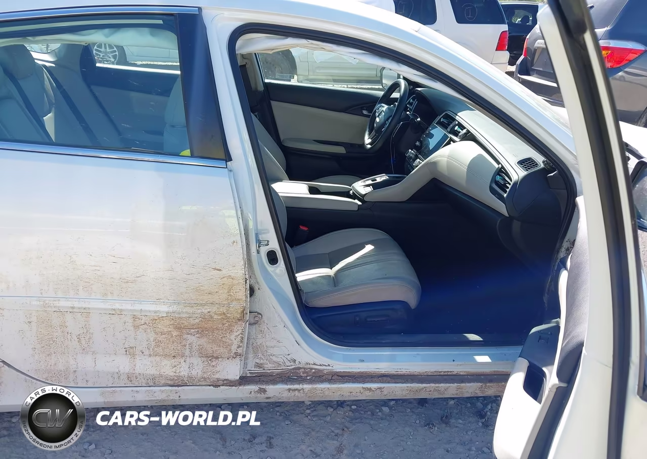 2019 Honda Insight Touring VIN:19XZE4F94KE004925 - 5