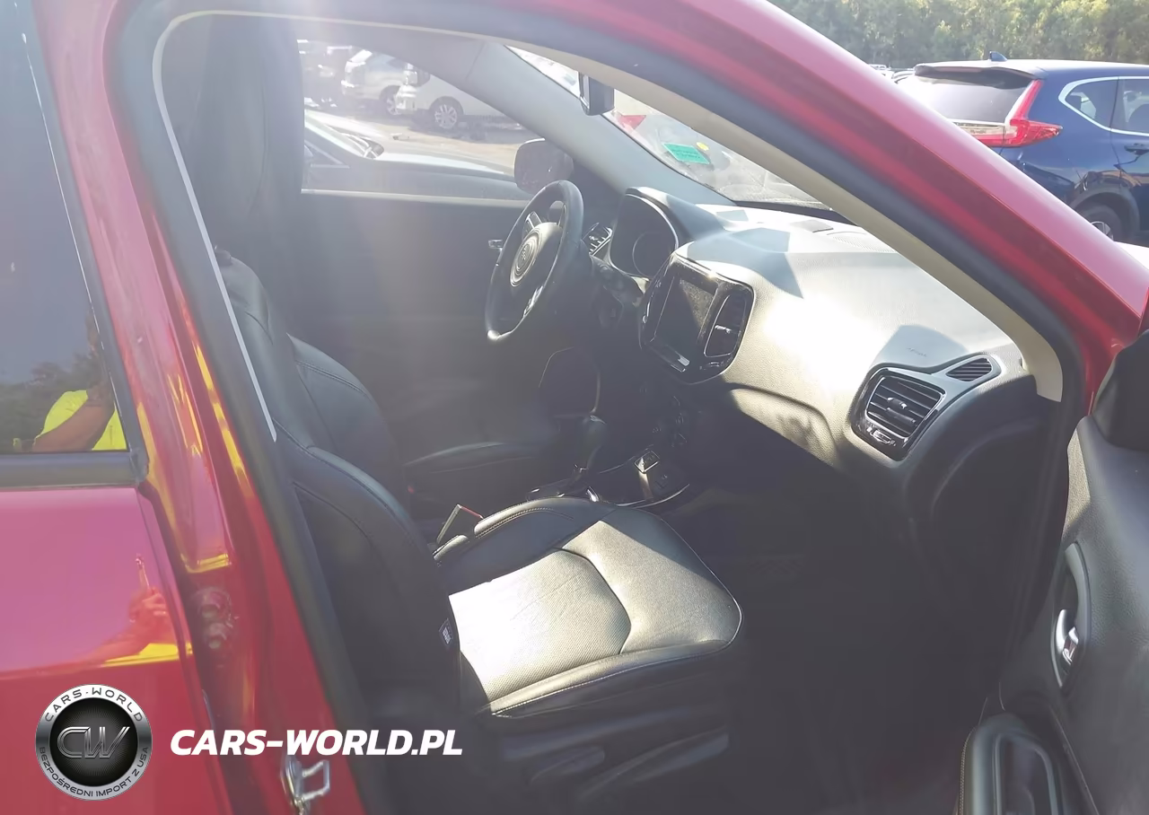 2019 Jeep Compass Limited Fwd VIN:3C4NJCCB1KT769386 - 5