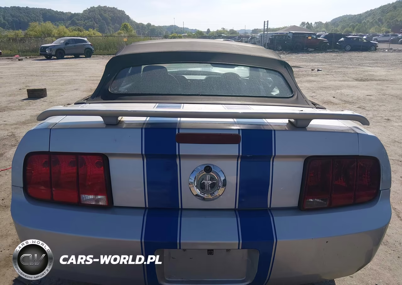 2007 Ford Mustang VIN:1ZVFT84N475265794 - 16