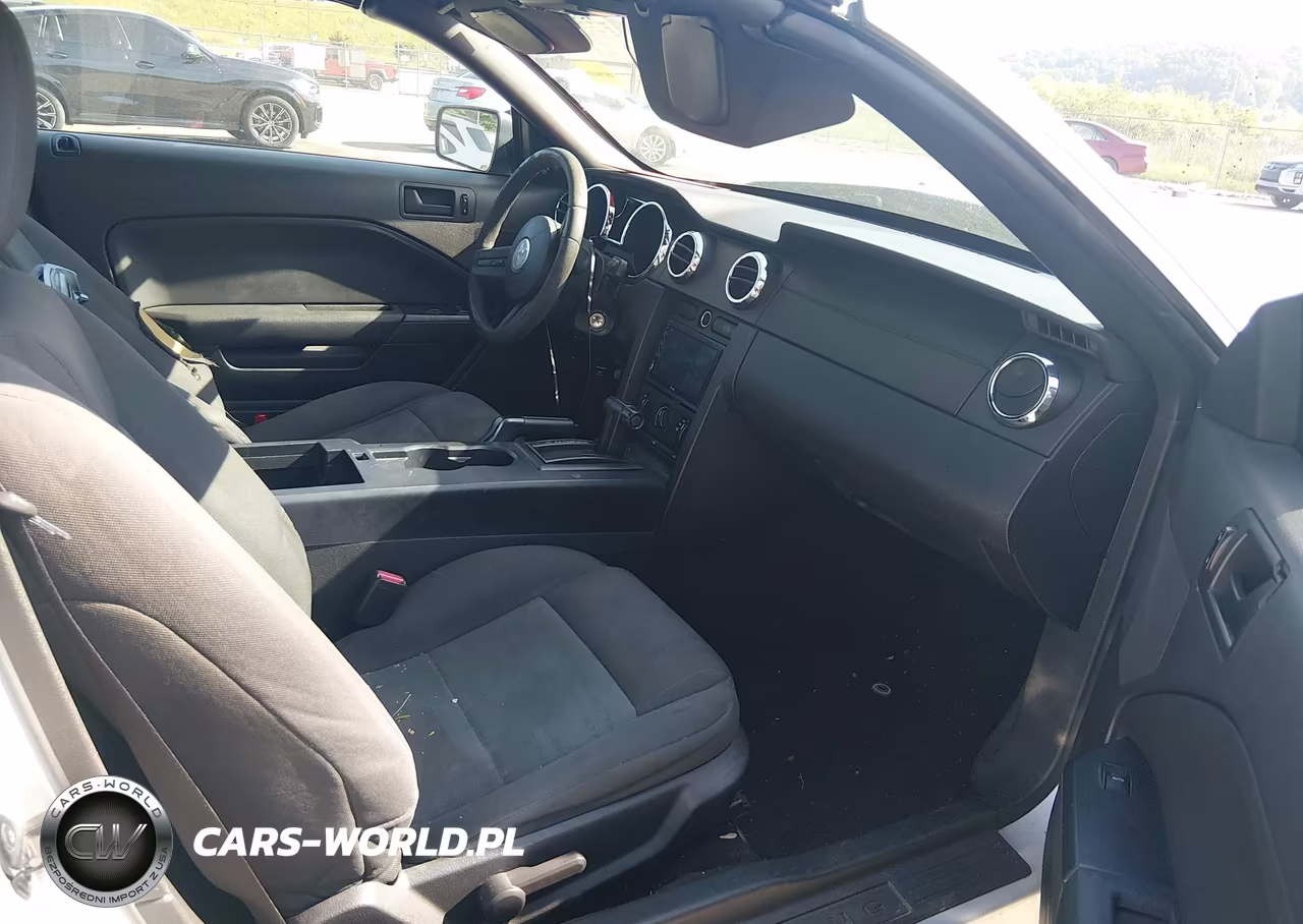 2007 Ford Mustang VIN:1ZVFT84N475265794 - 5