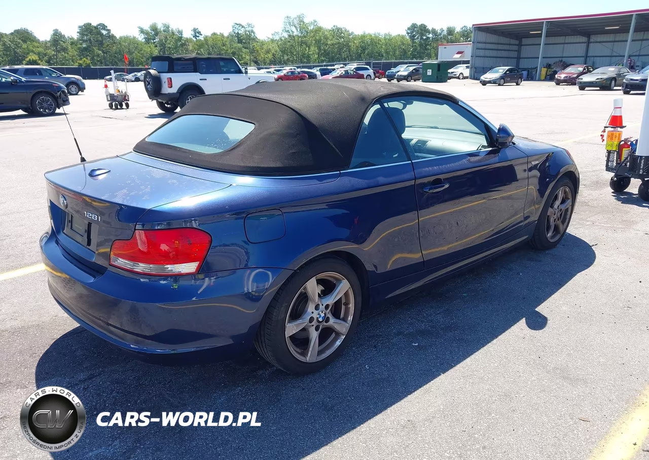 2011 BMW 128I VIN:WBAUL7C53BVM79218 - 4