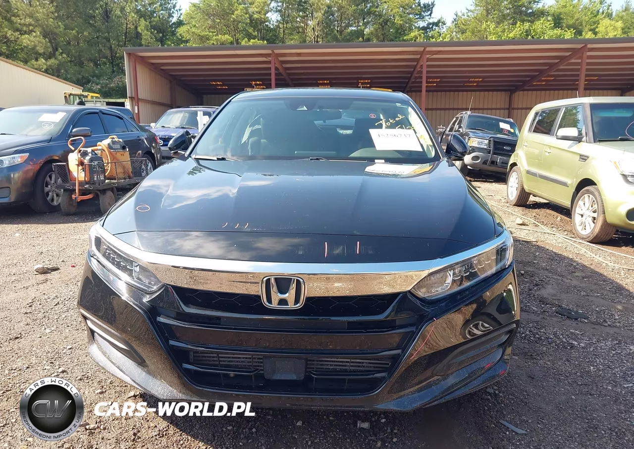 2018 Honda Accord Lx VIN:1HGCV1F1XJA101922 - 13