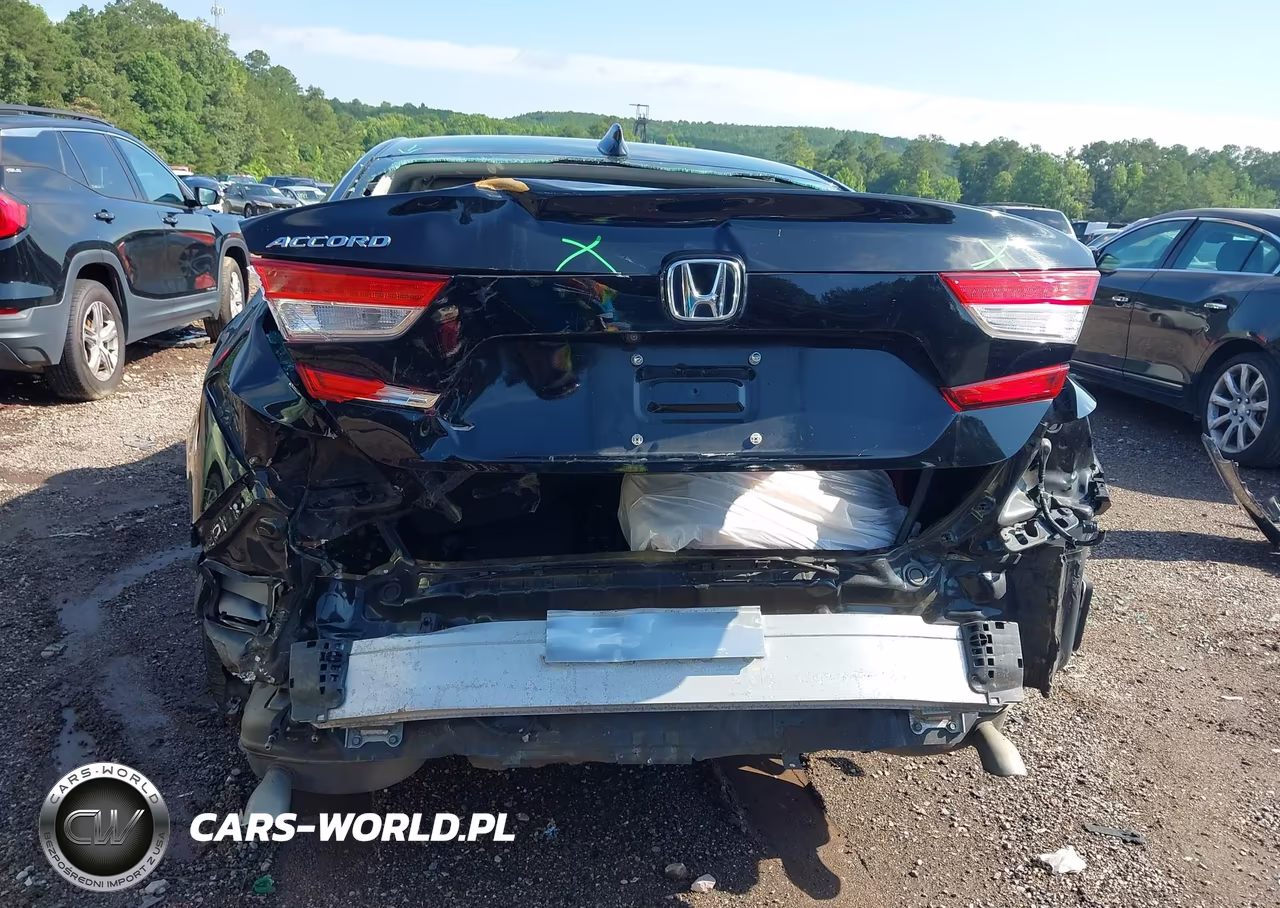 2018 Honda Accord Lx VIN:1HGCV1F1XJA101922 - 17
