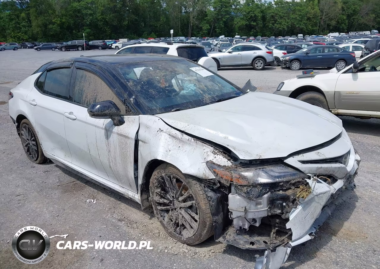 2021 Toyota Camry Xse – zdjęcie 1 z 16