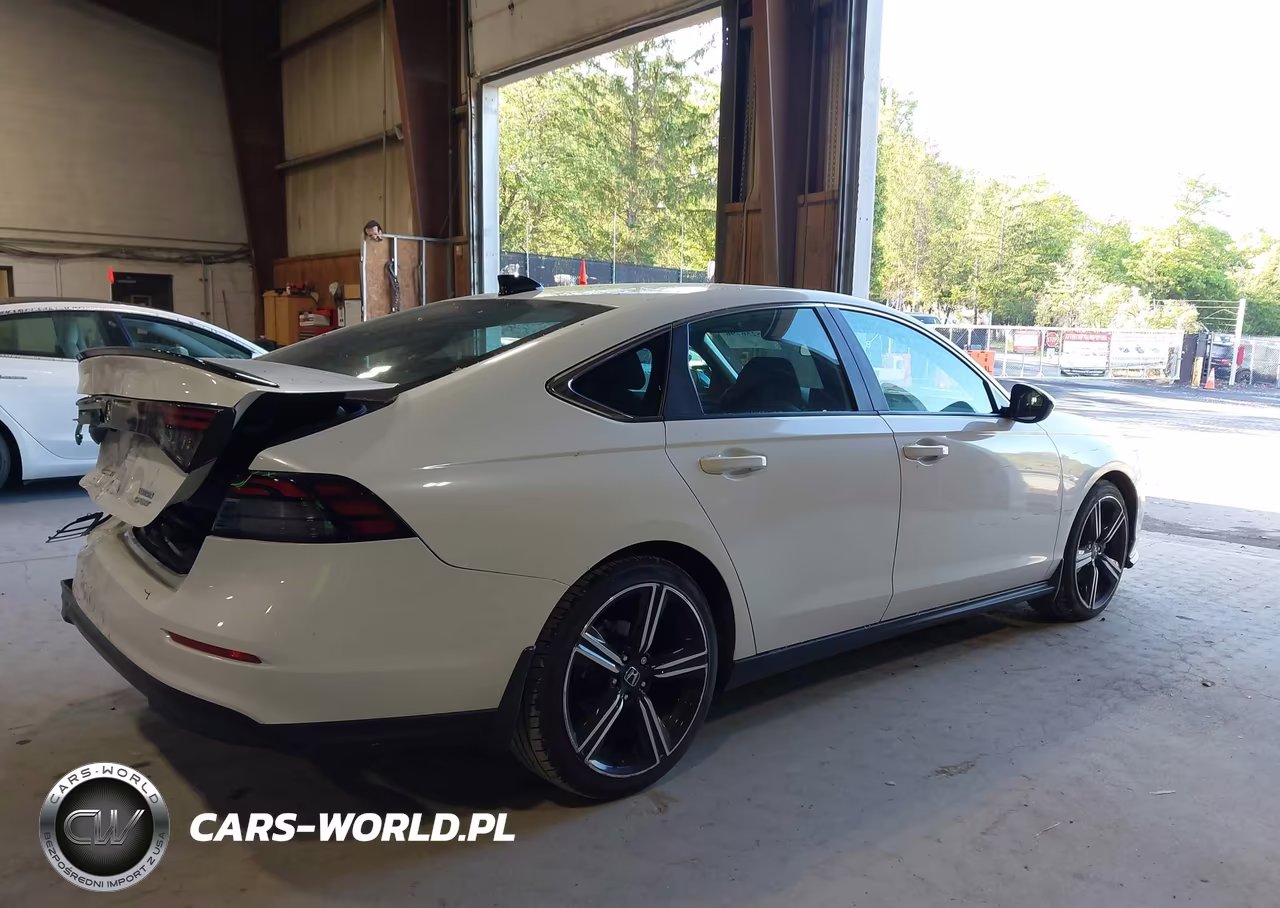 2023 Honda Accord Hybrid Sport VIN:1HGCY2F5XPA056764 - 4