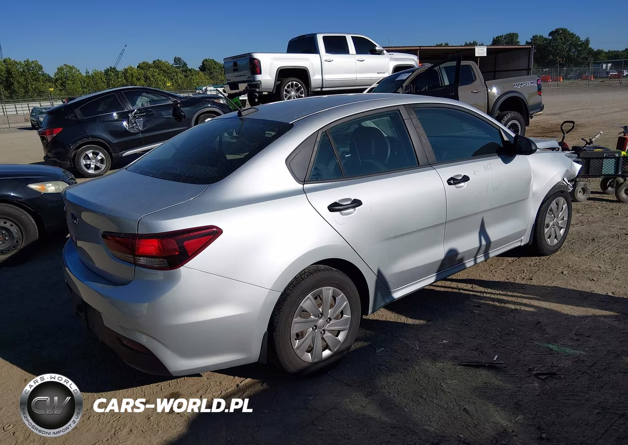 2018 Kia Rio Lx VIN:3KPA24AB9JE073429 - 4